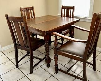 Great barley twist dining table 