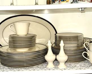 Lenox Black Royale China set