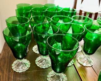 Anchor Hocking emerald green bubble/burple stemware