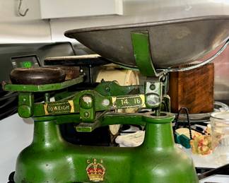 Awesome scale with weight 