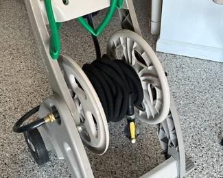 Hose with hose reel cart