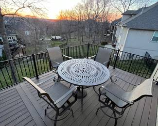 48” Lattice pattern trim tall table with 4 sling chairs and umbrella w/stand!