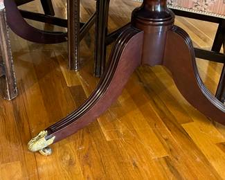 Table base with gold gilded claw feet