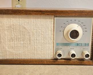 An old KLH model twenty-one FM radio receiving system in working condition