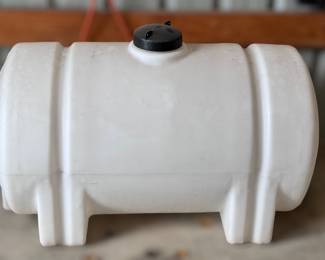 60 gallon poly fertilizer planter tank