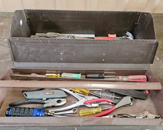 Kennedy small tool chest that includes a few hand tools