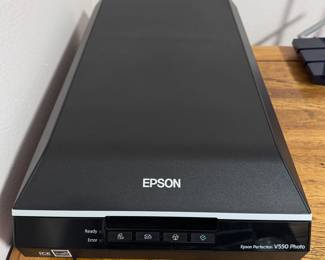 Epson V550 ICE scanner