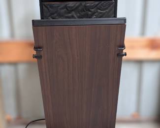 Trouser press