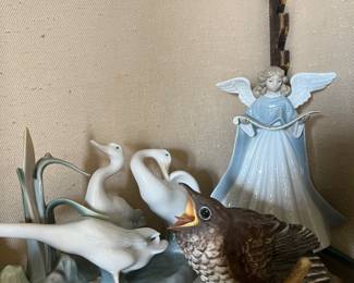 Lladro figurines, Boehm baby bird (one of a pair)