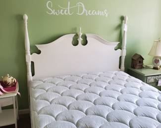 Queen bed