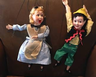 VINTAGE PUPPETS