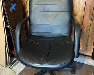 	#133	Black leather desk chair	 $30.00 				