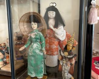 	#35	Vintage dolls  set of 3 10x11x19	 $60.00 				