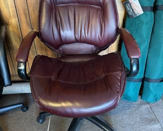 	#134	burgundy desk chair	 $20.00 				