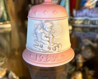 	#107	Hummel "1989 Bell"	 $20.00 				