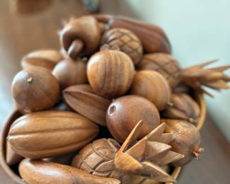 	#29	Vintage monkey pod bowl with fruit	 $25.00 				