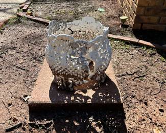 	#128	White metal planter	 $25.00 				