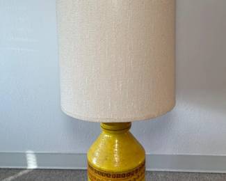 MCM Italian Aldo Londi for Bitossi Raymor Yellow Ceramic Table Lamp
