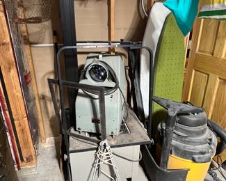 Huge overhead projector