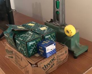 Flower Arrangement..Floral Pin Machine w/ Supplies