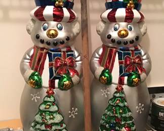 Cute 23” tall Snowmen