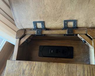 open view of of USB compartment