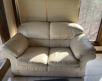 leather loveseat