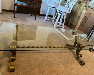 glass top coffee table