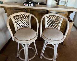 bar stools with cane backs