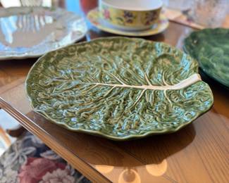 Decorative or serving tray 