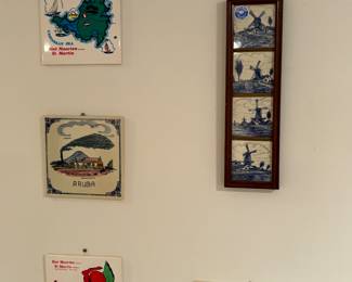 Dutch wall hangings 