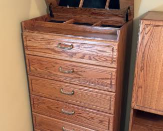 Oak dresser