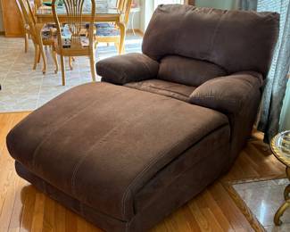 Comfortable suede lounge chair 