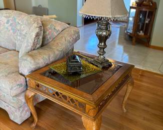 Matching end tables, lamp
