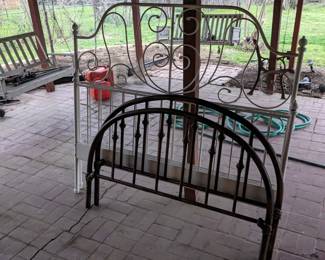 Iron beds 