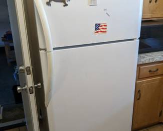 Frigidaire refrigerator 