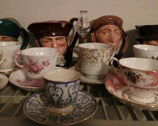 Cup & saucer sets 