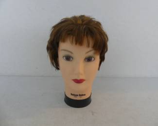 Deluxe Debra Cosmetology Head Mannequin