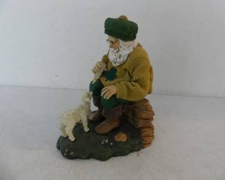 Vintage Clothtique by Possible Dreams "Wee Woolly One" Figurine