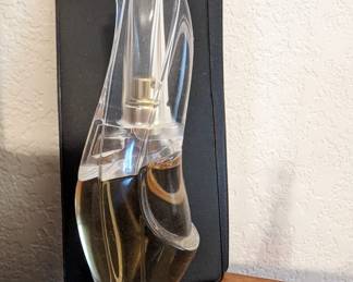 Donna Karan Cashmere Mist Perfume