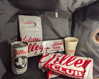GILLEY'S TEXAS  MEMORABILIA
BEER "SPOETZL BREWERY" S/S Beer Can E68, gift store bag, bumper sticker, matches, Gilley's T-shirt AM has stains.