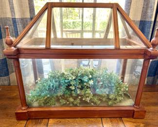 Wood/Glass Terrarium