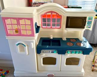 Little Tykes Play Kitchen