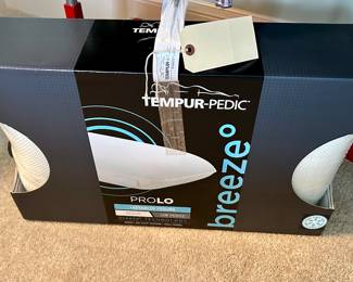 Tempur-Pedic ProLo Breeze Pillow