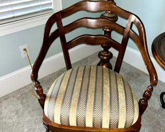 Mid 20th Country Ladderback Chair