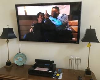Sony BRAVIA 52” TV