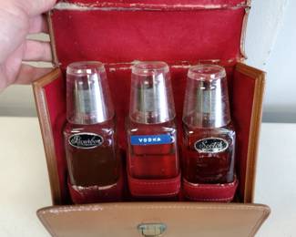 Vintage Travel decanter set.