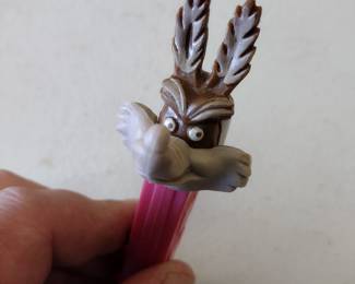 Vintage Wiley Coyote Pez dispenserNO FEET