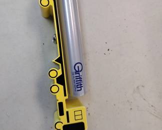 Vintage Griffith. Oil paperweight.