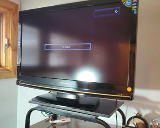 32" Sylvania flatscreen tv